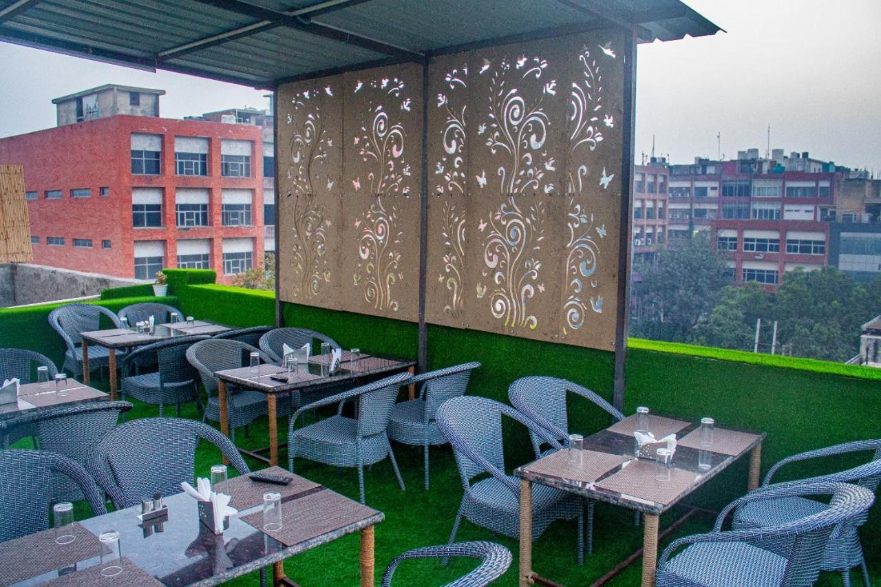 Ddr Hotel Residency Gurgaon Exterior photo